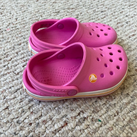 SOLD Pink Crocs - Picture 5 of 6